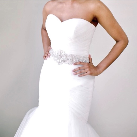 Mori Lee Tulle strapless wedding gown - Picture 2 of 11